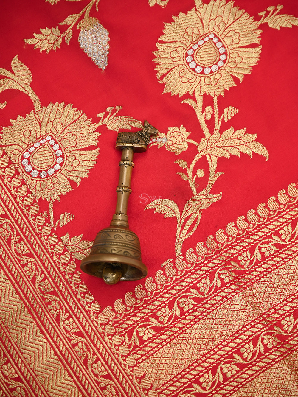 Red Jaal Katan Silk Handloom Banarasi Saree - Sacred Weaves