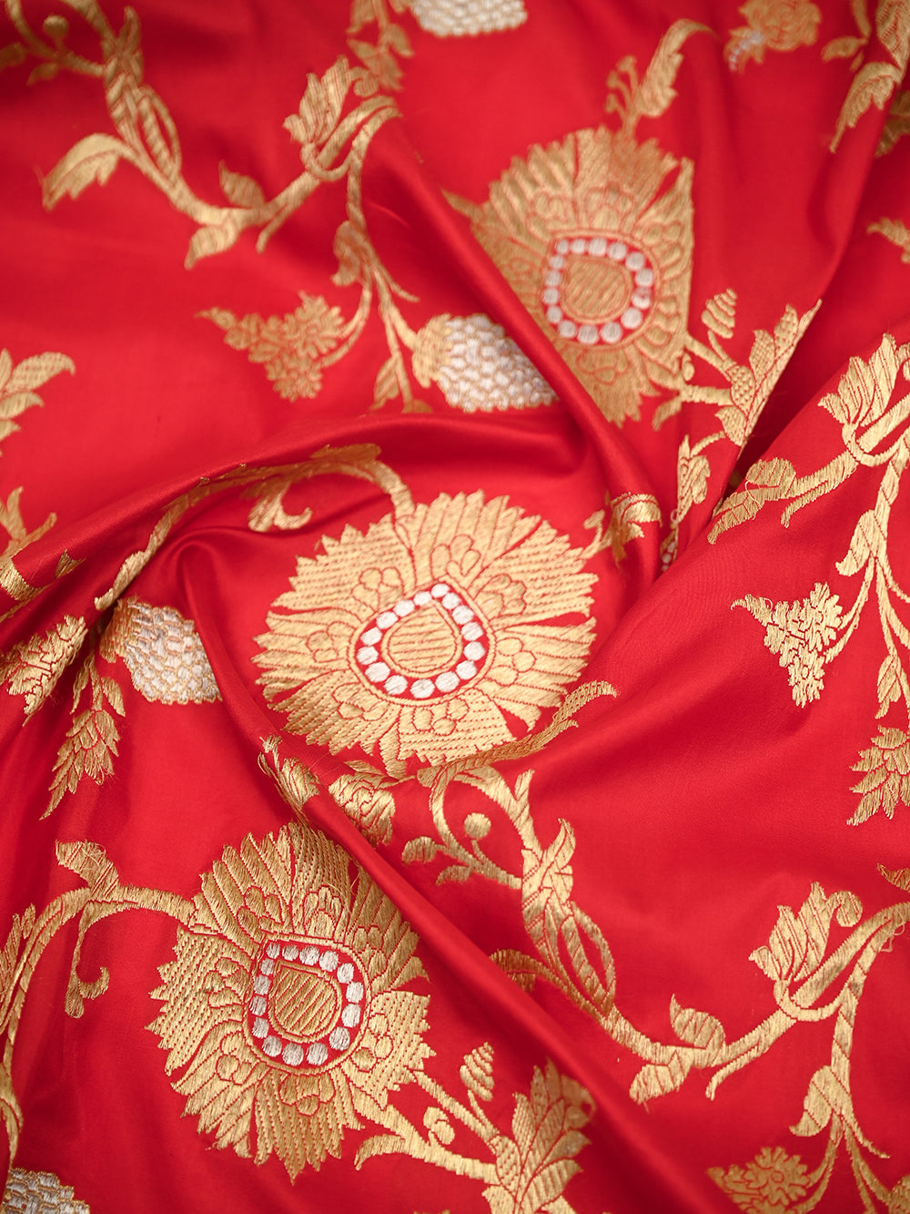 Red Jaal Katan Silk Handloom Banarasi Saree - Sacred Weaves
