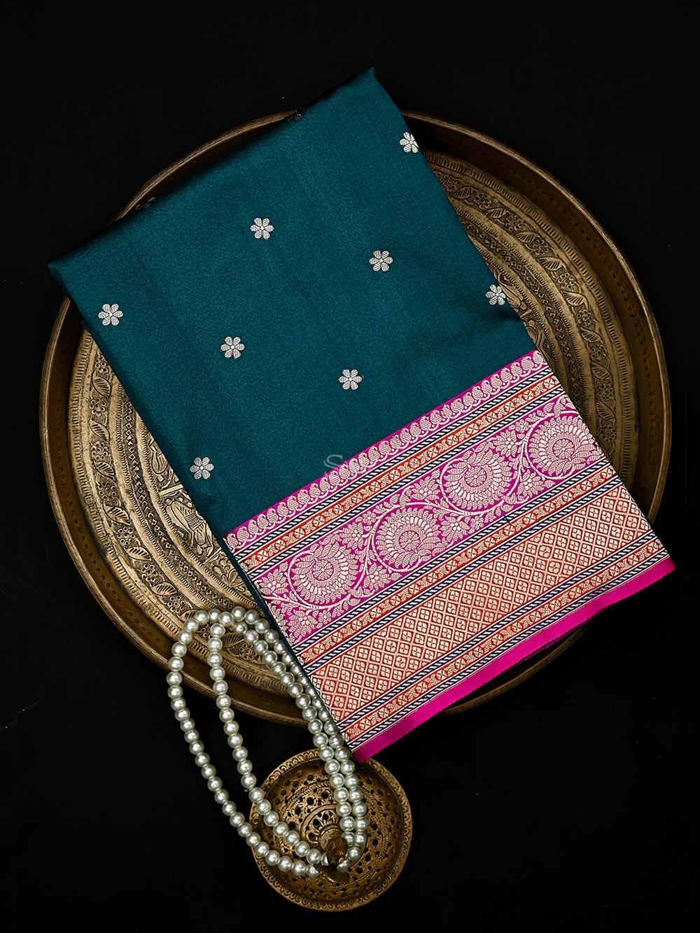 Teal Green Booti Konia Tussar Silk Handloom Banarasi Saree - Sacred Weaves