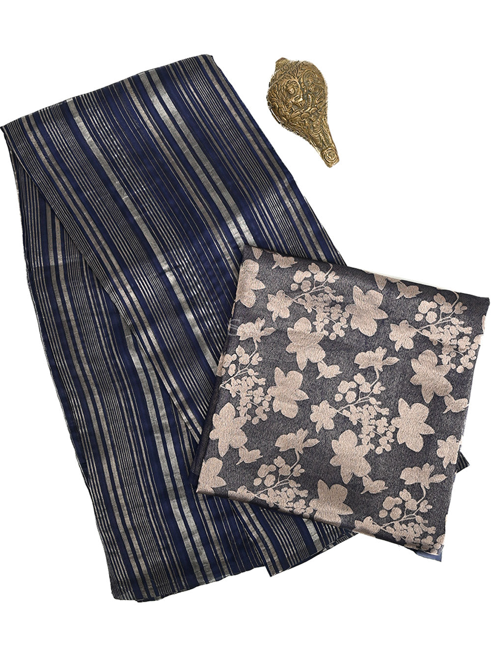 Navy Blue Stripe Silk Handloom Banarasi Saree