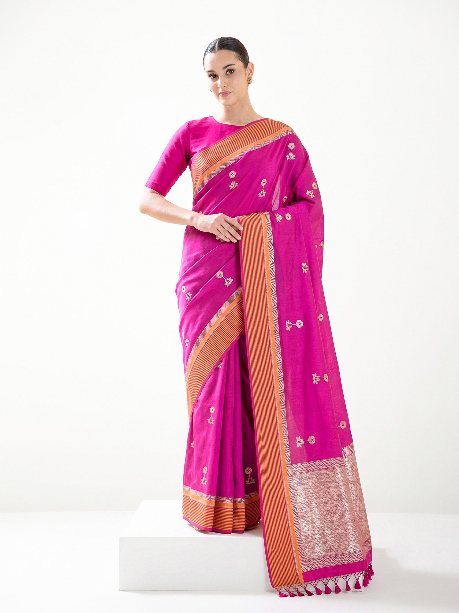 Magenta Booti Tussar Silk Handloom Banarasi Saree - Sacred Weaves