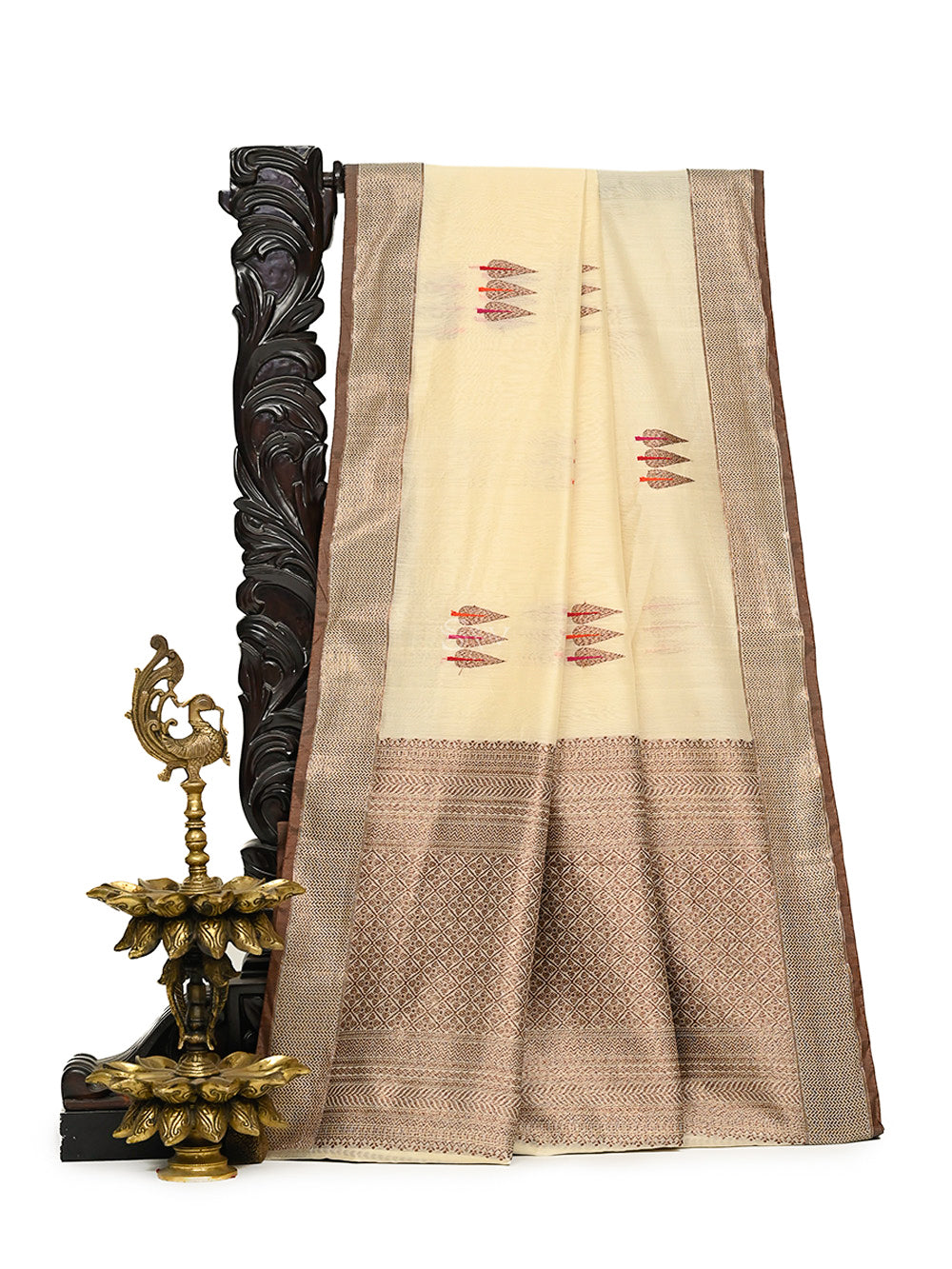 Cream Booti Chanderi Silk Handloom Banarasi Saree