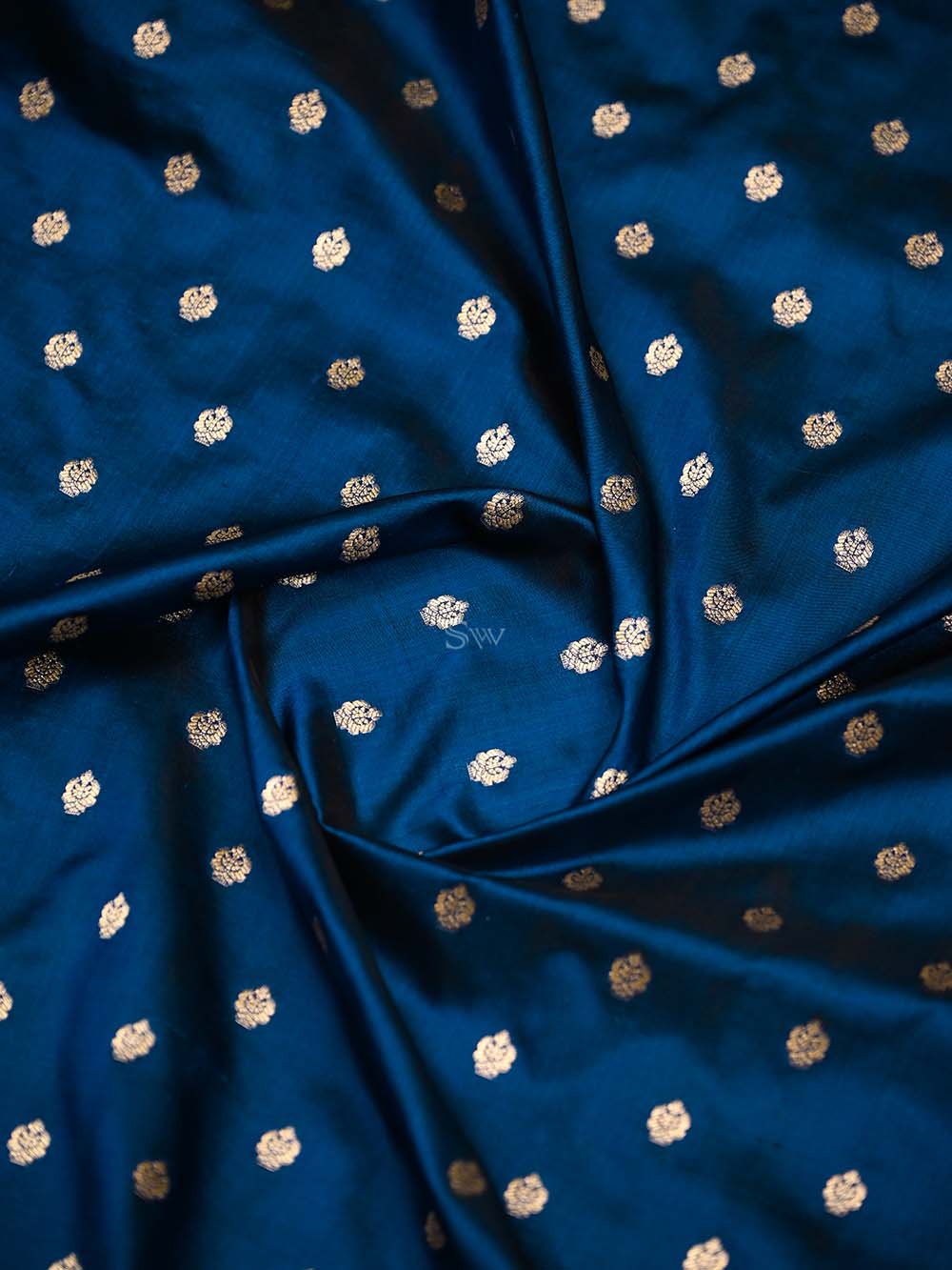 Midnight Blue Booti Katan Silk Uppada Handloom Banarasi Saree - Saced Weaves