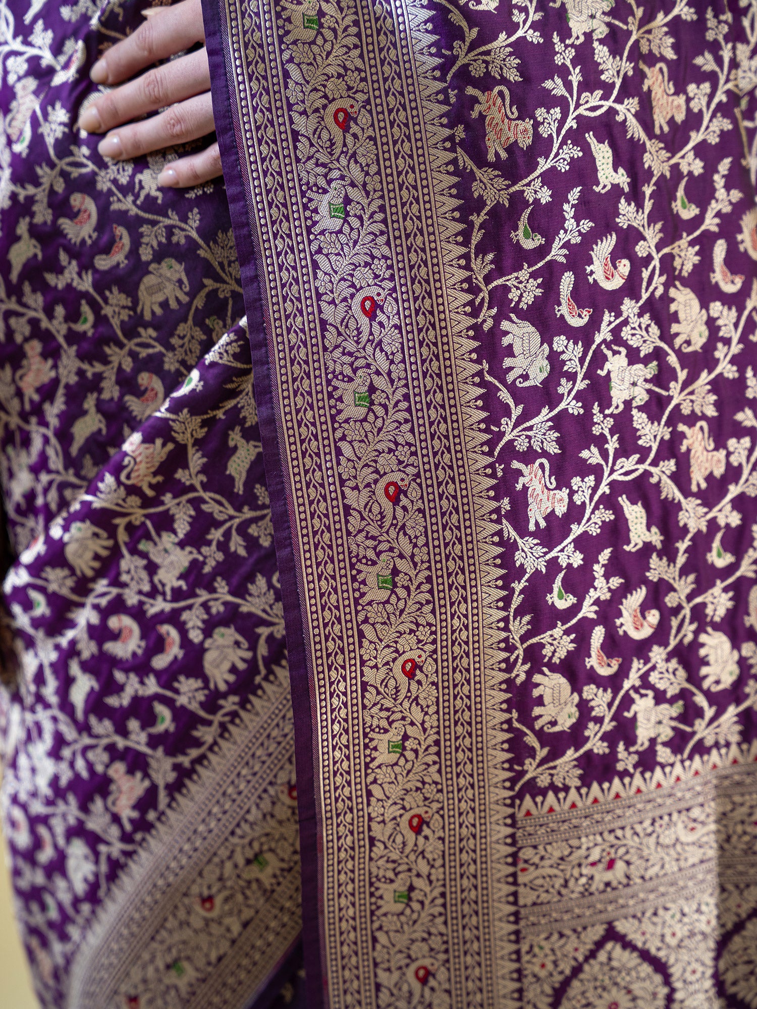 Dark Purple Shikargah Katan Silk Handloom Banarasi Saree - Sacred Weaves
