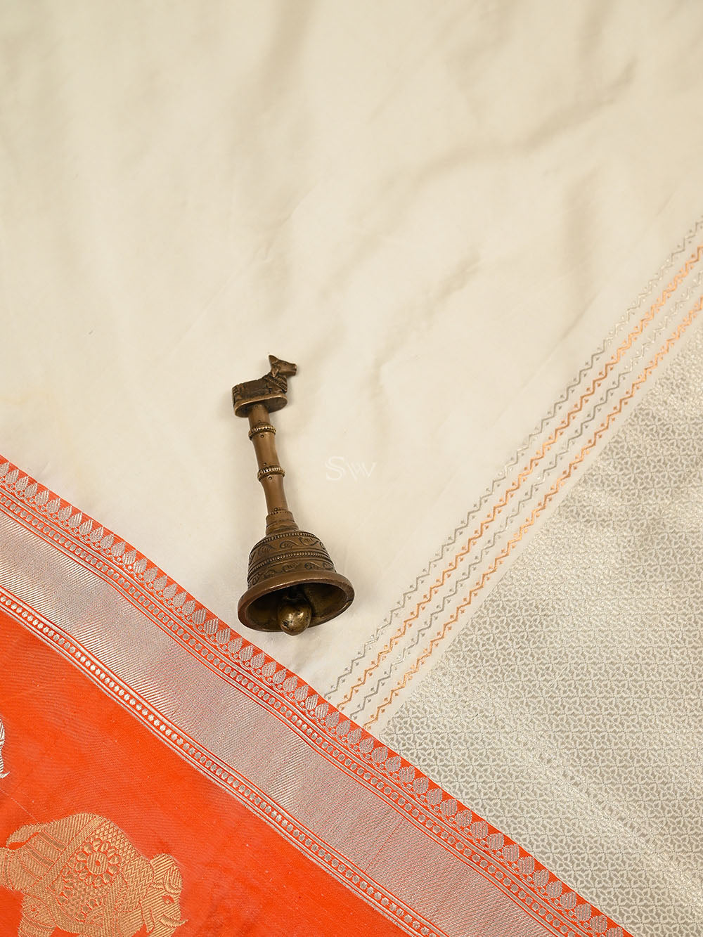 Off White Satin Silk Handloom Banarasi Saree - Sacred Weaves