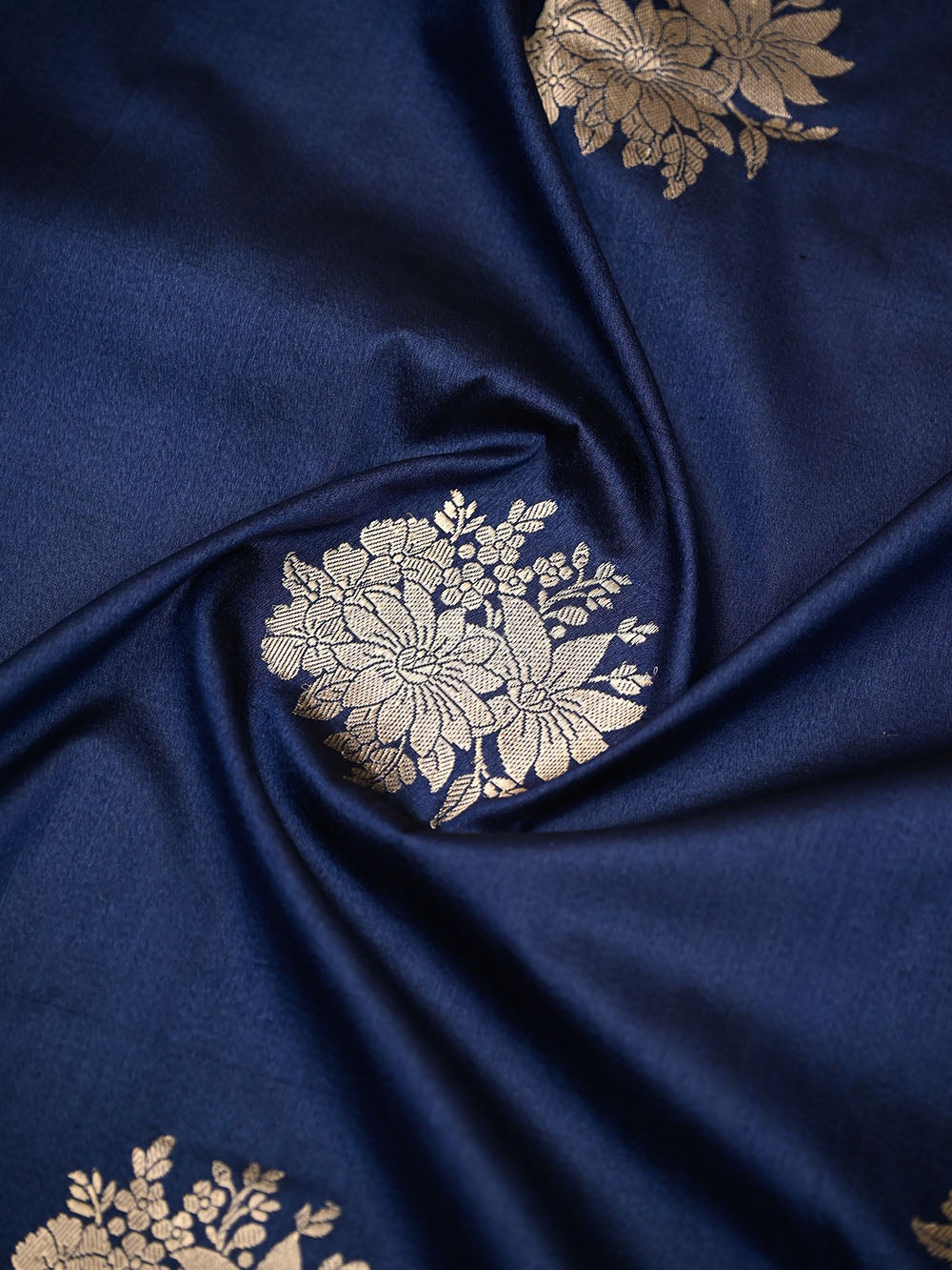 Navy Blue Booti Tussar Silk Handloom Banarasi Saree - Sacred Weaves