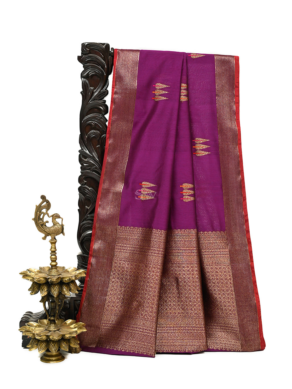 Wine Booti Chanderi Silk Handloom Banarasi Saree - Sacred Weaves