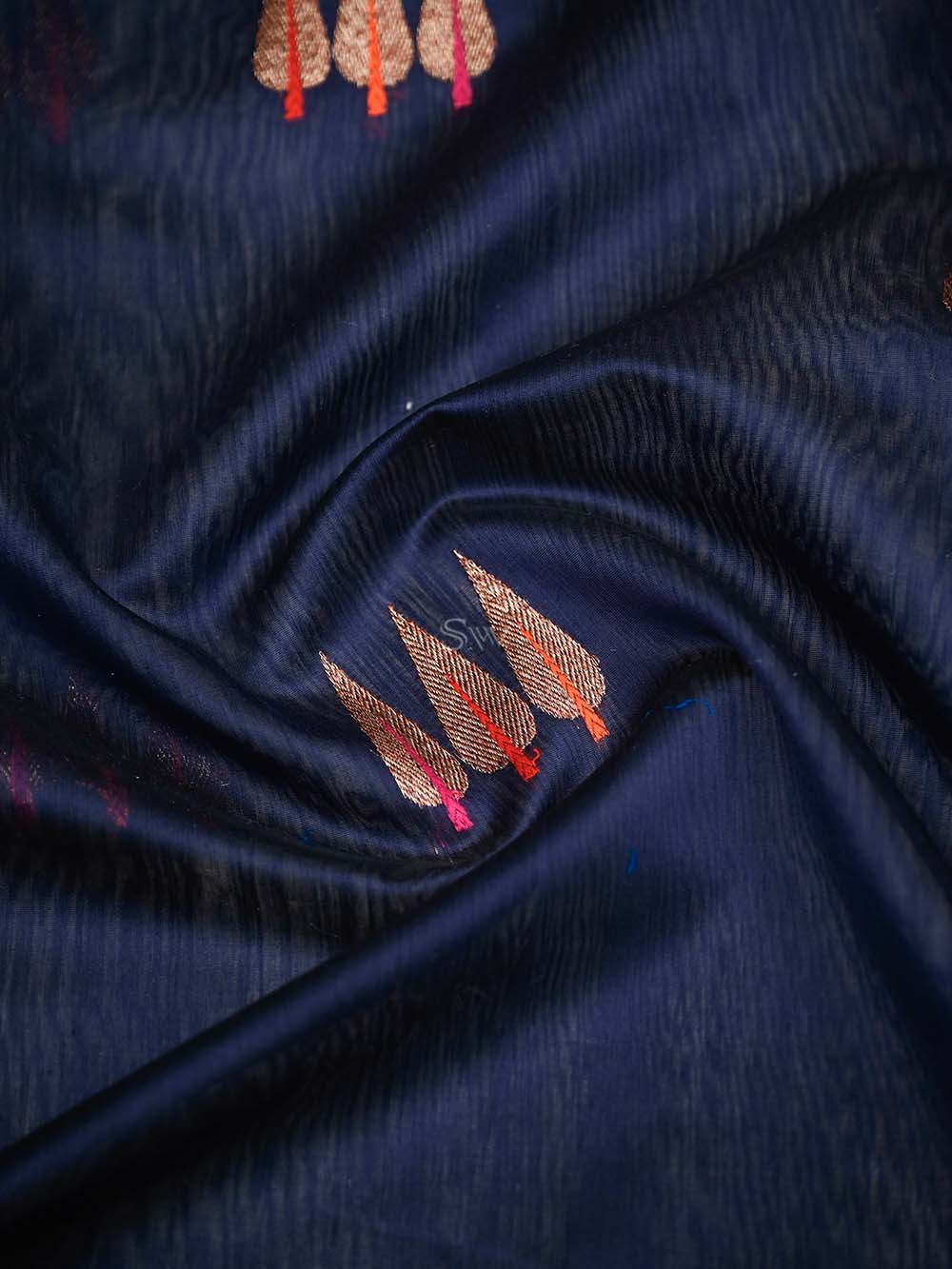 Navy Blue Booti Chanderi Silk Handloom Banarasi Saree - Sacred Weaves
