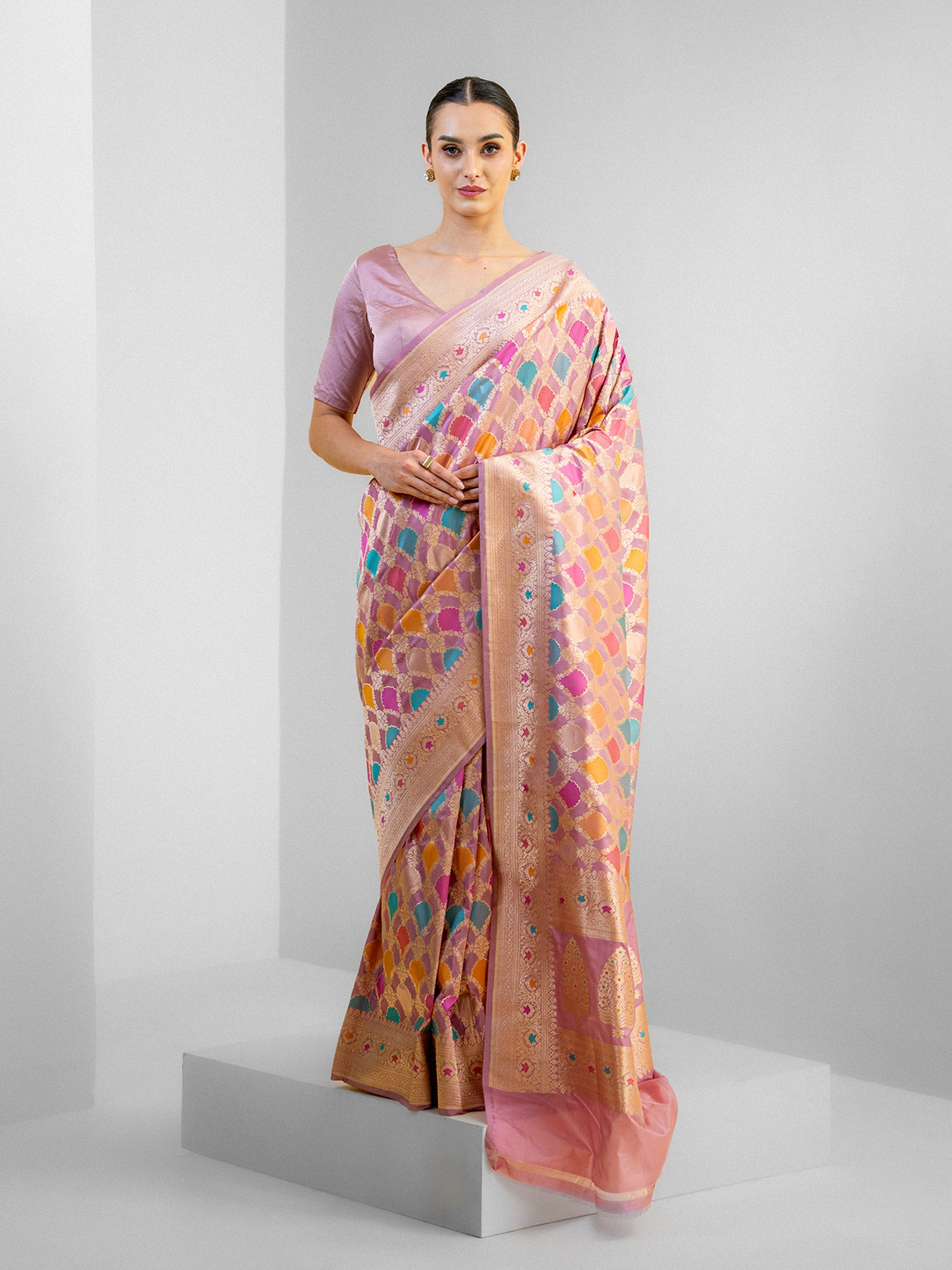 Onion Pink Rangkat Katan Silk Handloom Banarasi Saree - Sacred Weaves