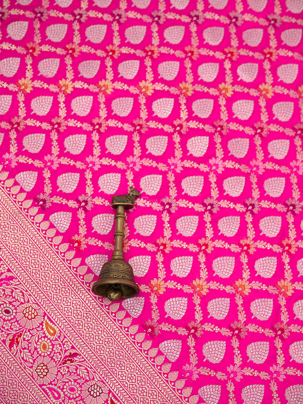 Pink Meenakari Jaal Katan Silk Handloom Banarasi Saree - Sacred Weaves