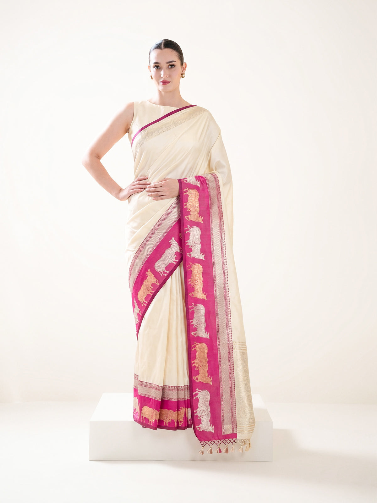 Off White Plain Satin Silk Handloom Banarasi Saree - Sacred Weaves