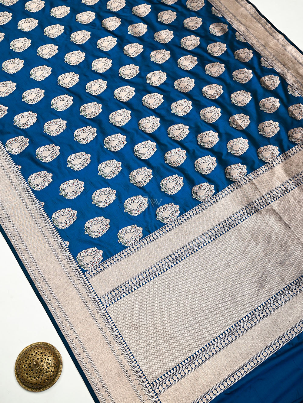 Blue Meenakari Boota Katan Silk Handloom Banarasi Saree