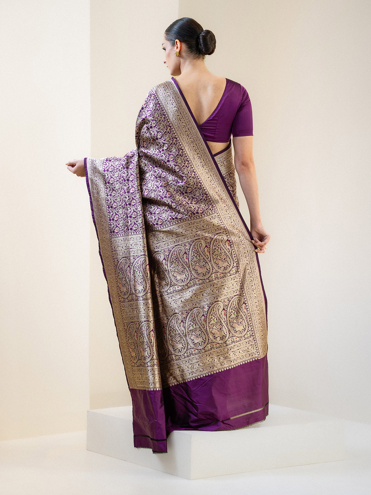 Dark Purple Shikargah Katan Silk Handloom Banarasi Saree