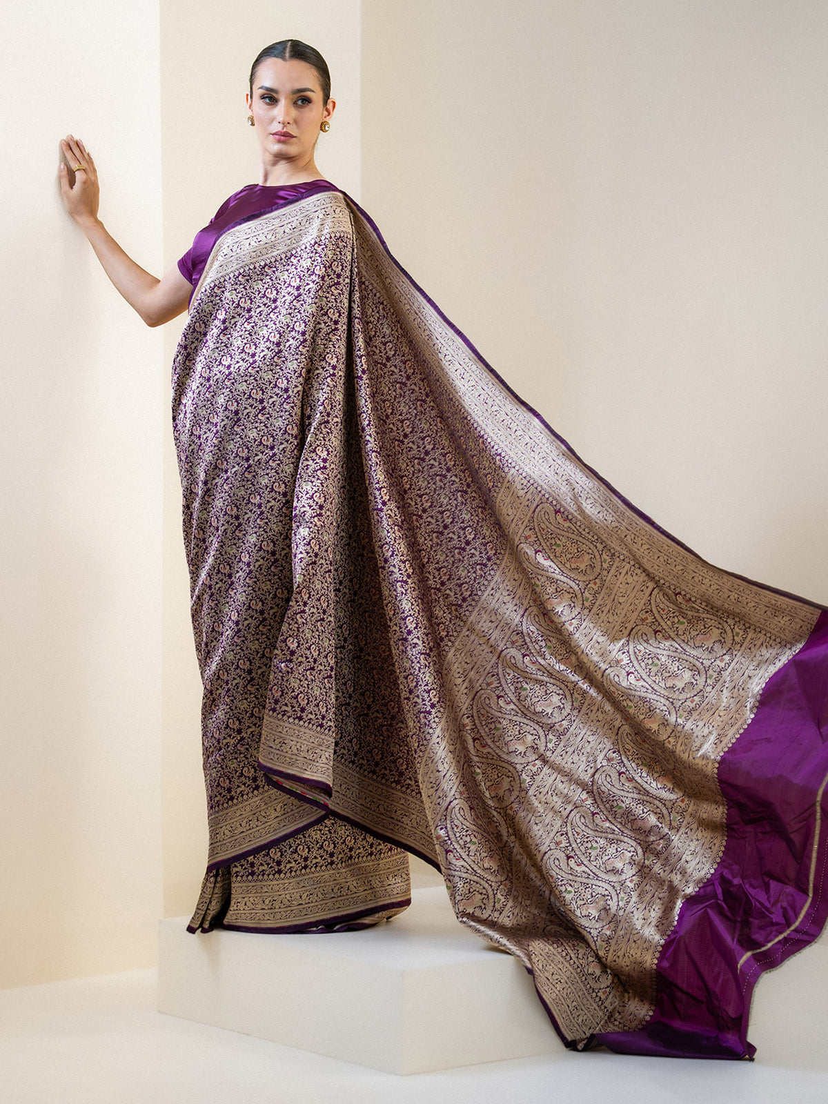 Dark Purple Shikargah Katan Silk Handloom Banarasi Saree