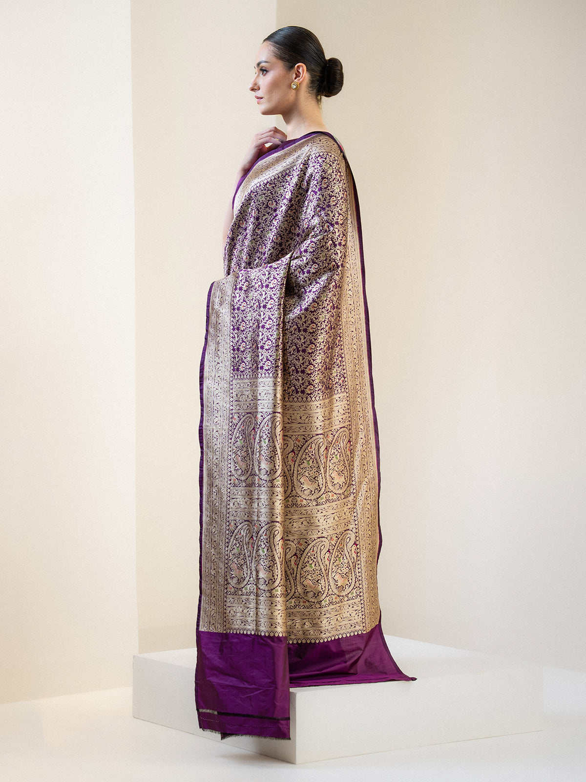 Dark Purple Shikargah Katan Silk Handloom Banarasi Saree