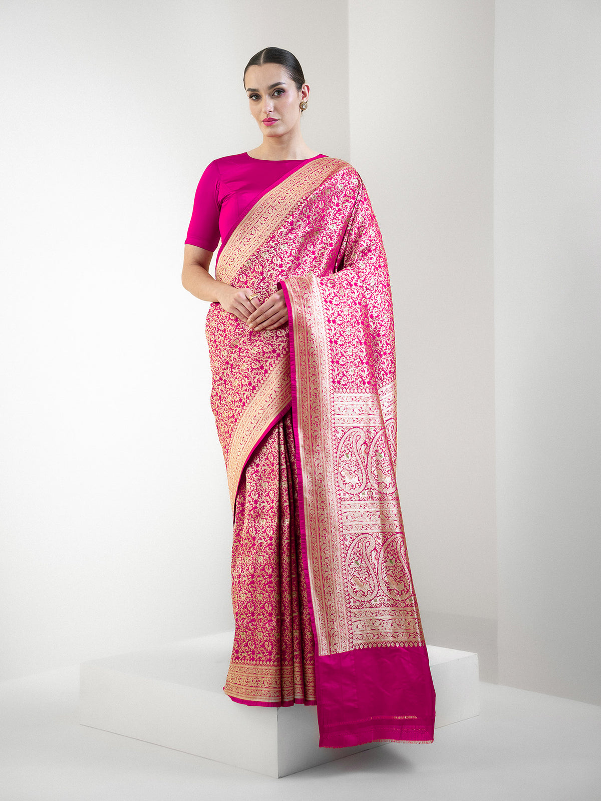 Dark Pink Shikargah Katan Silk Handloom Banarasi Saree - Sacred Weaves