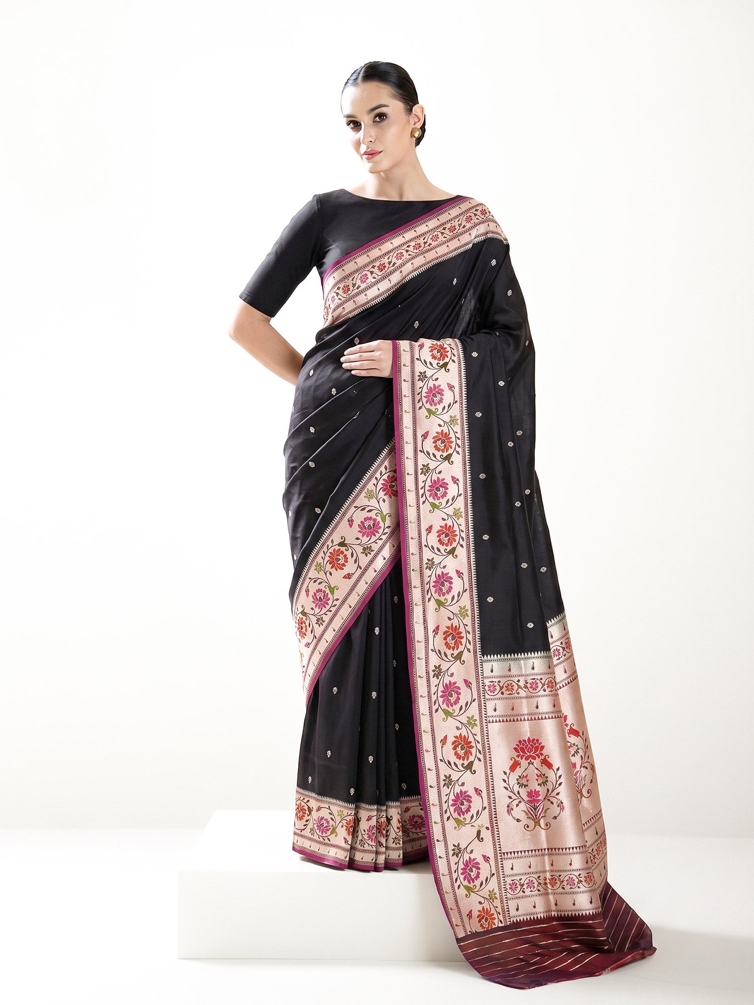 Black Booti Paithani Katan Silk Handloom Banarasi Saree - Sacred Weaves