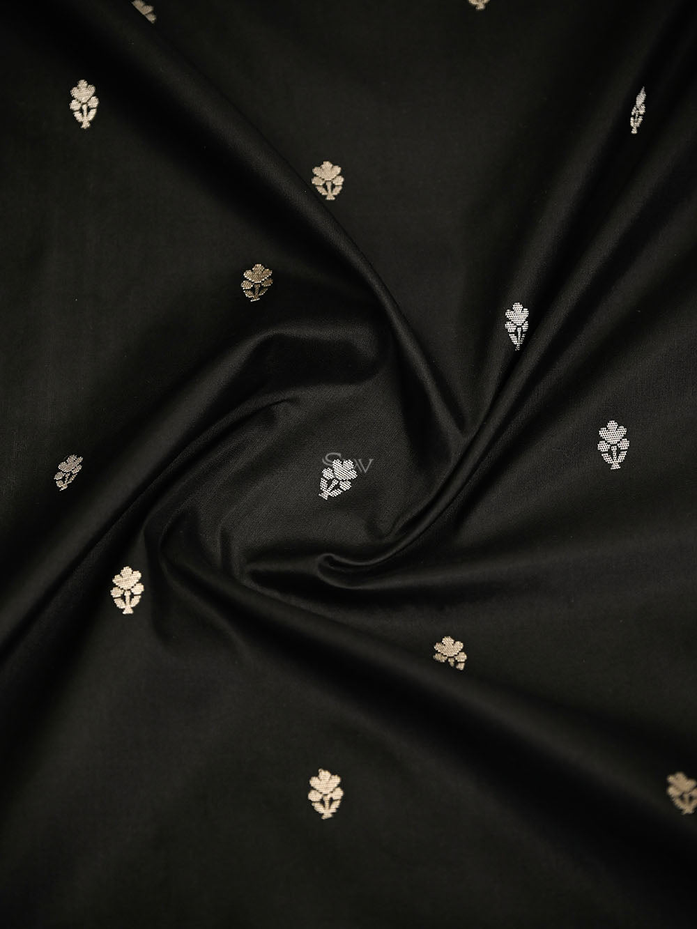 Black Booti Paithani Katan Silk Handloom Banarasi Saree - Sacred Weaves
