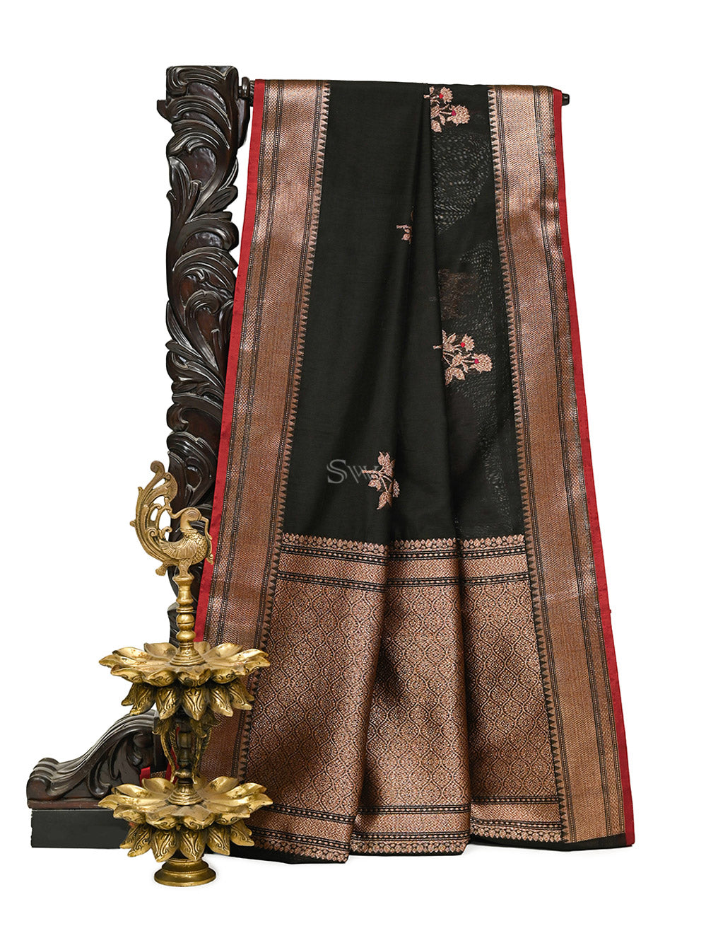 Black Booti Chanderi Silk Handloom Banarasi Saree - Sacred Weaves