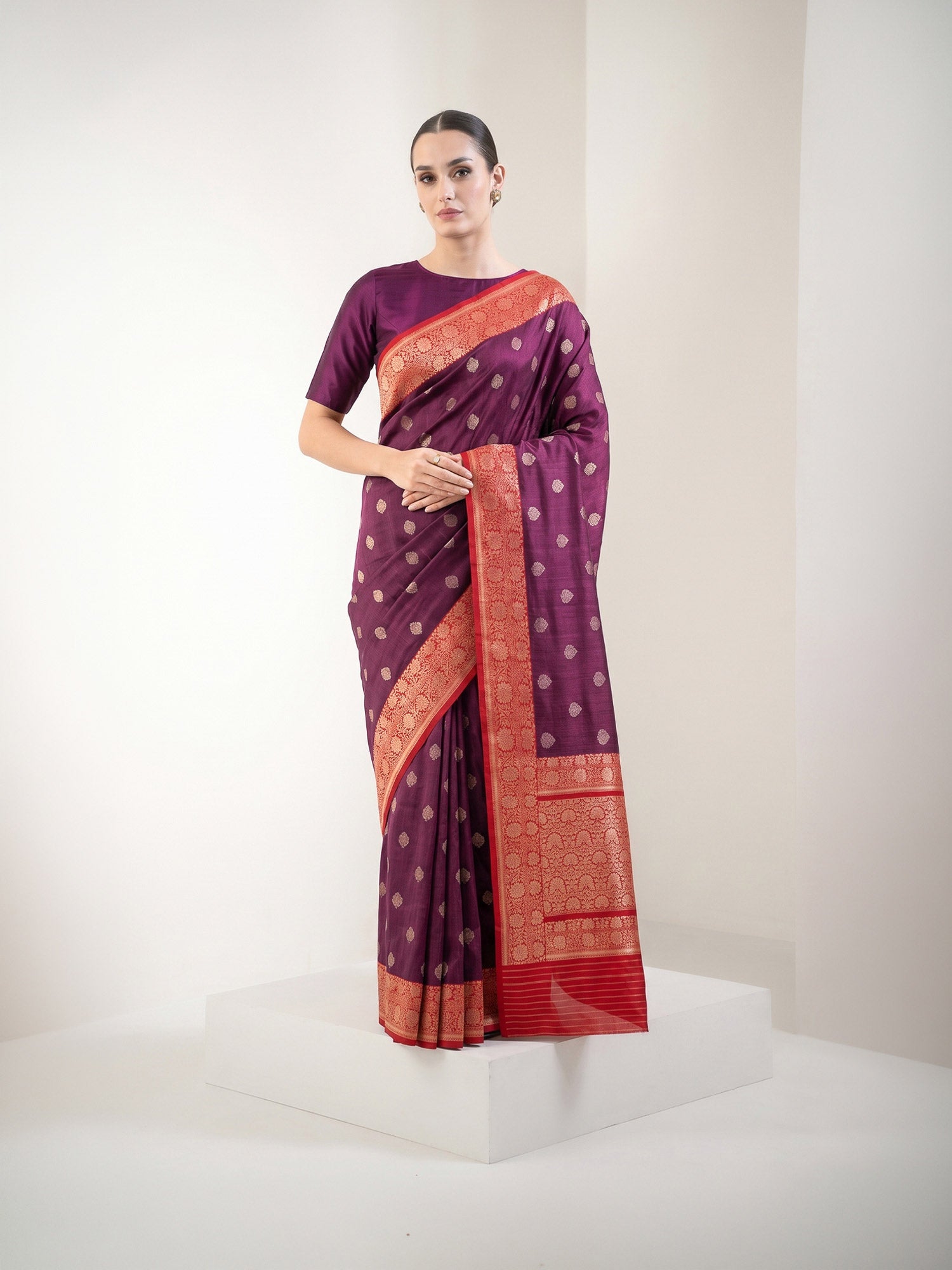 Dark Wine Red Booti Tussar Silk Handloom Banarasi Saree - Sacred Weaves