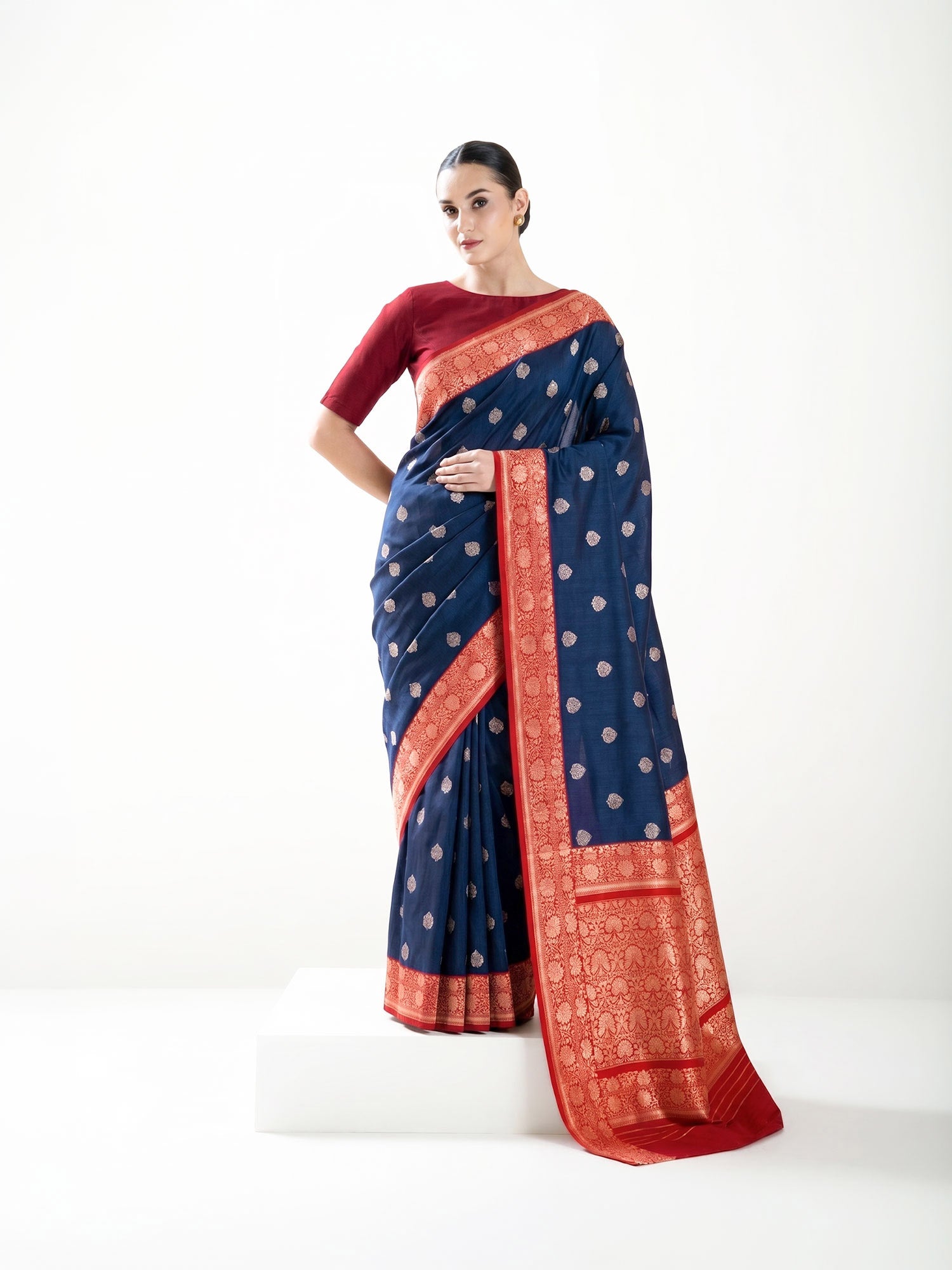 Blue Red Booti Tussar Silk Handloom Banarasi Saree - Sacred Weaves