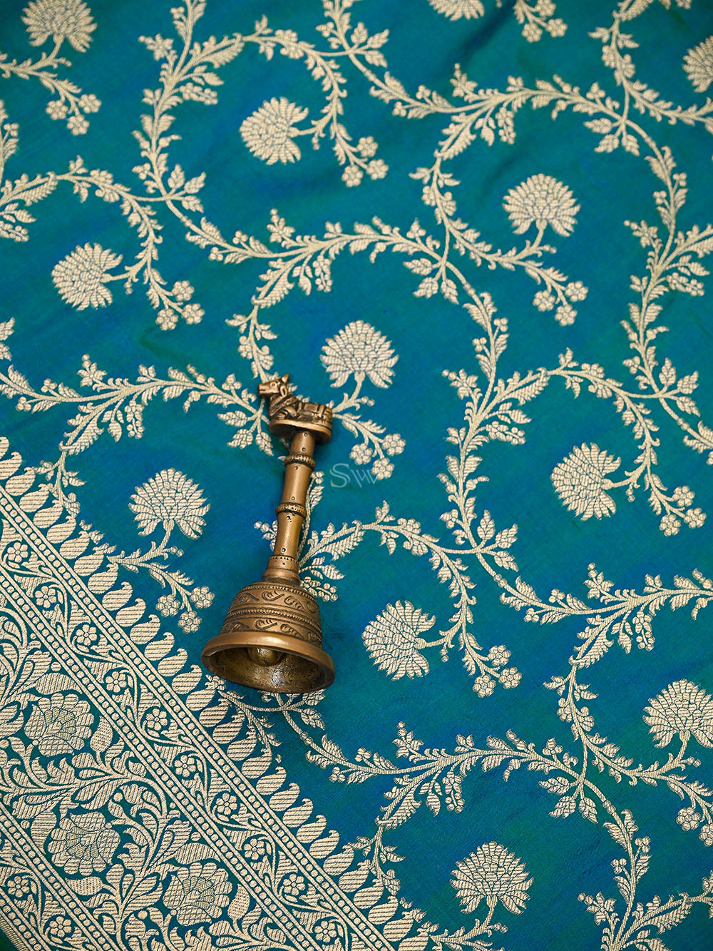 Teal Green Floral Zari Jaal Uppada Katan Silk Handloom Banarasi Saree - Sacred Weaves
