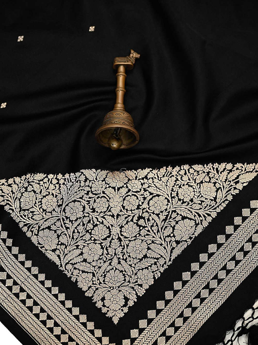 Contemporary Black Konia Satin Silk Handloom Banarasi Saree - Sacred Weaves
