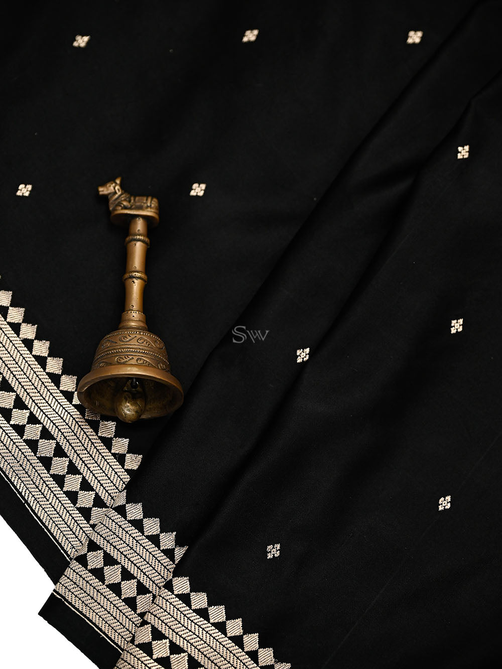 Contemporary Black Konia Satin Silk Handloom Banarasi Saree - Sacred Weaves