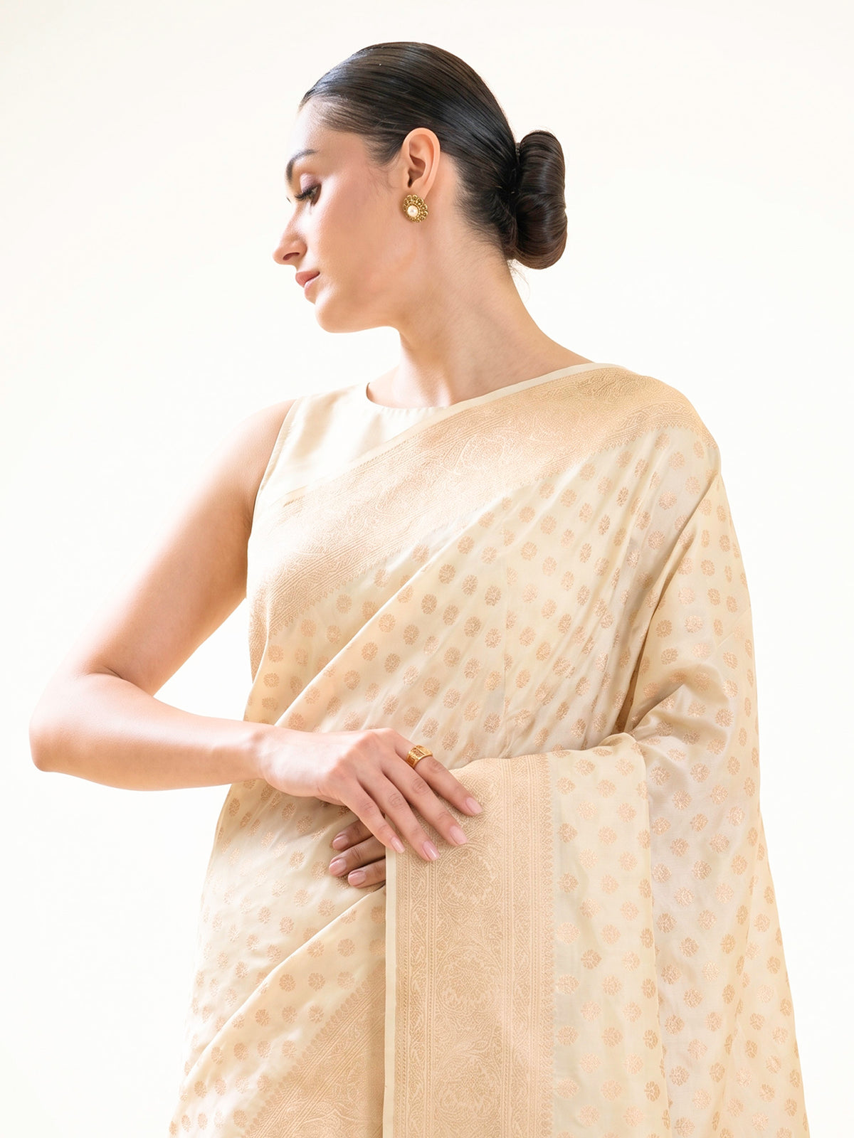 Beige Zari Booti Uppada Katan Silk Handloom Banarasi Saree - Sacred Weaves