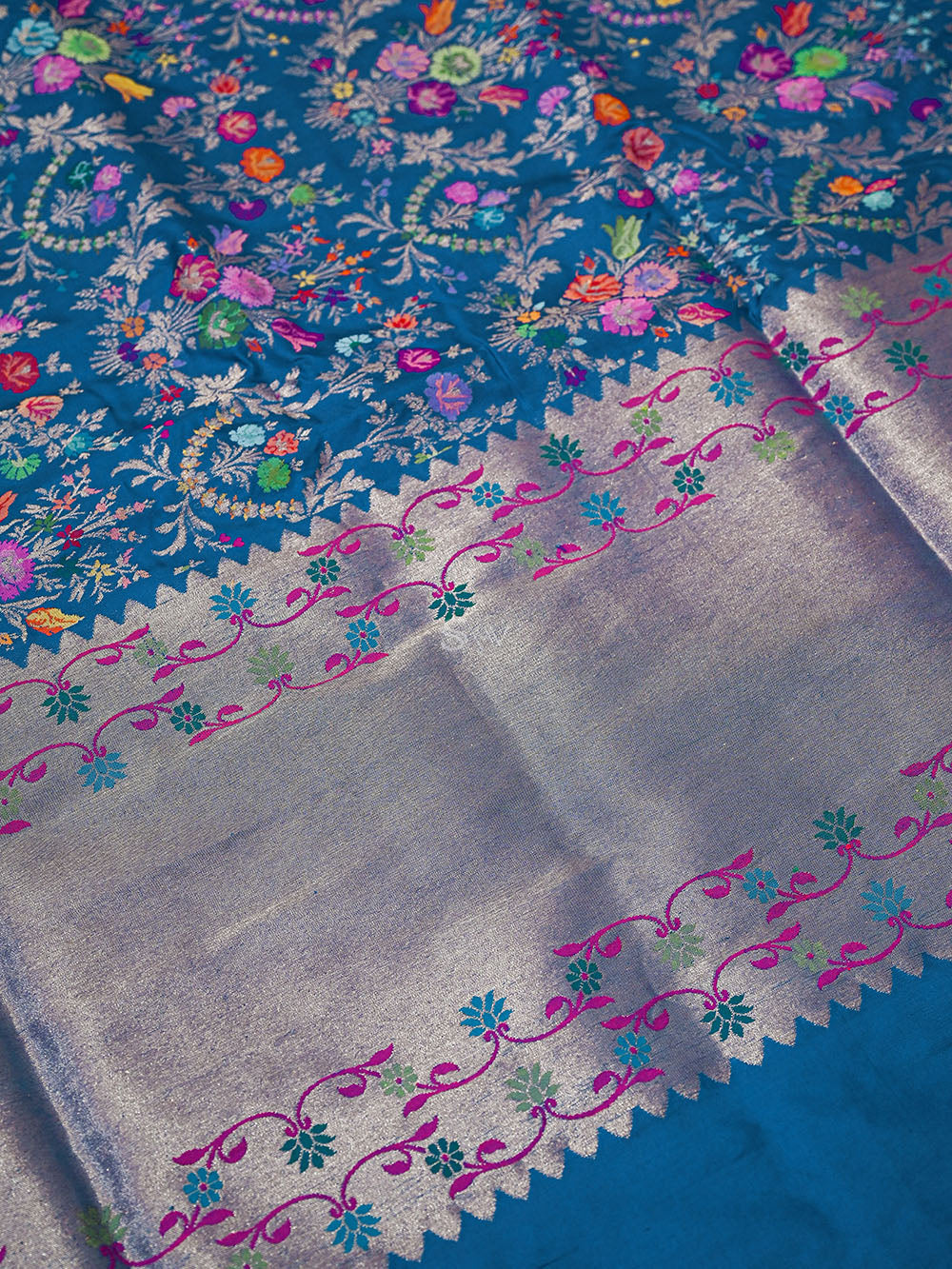 Midnight Blue Real Zari Handloom Banarasi Saree - Sacred Weaves