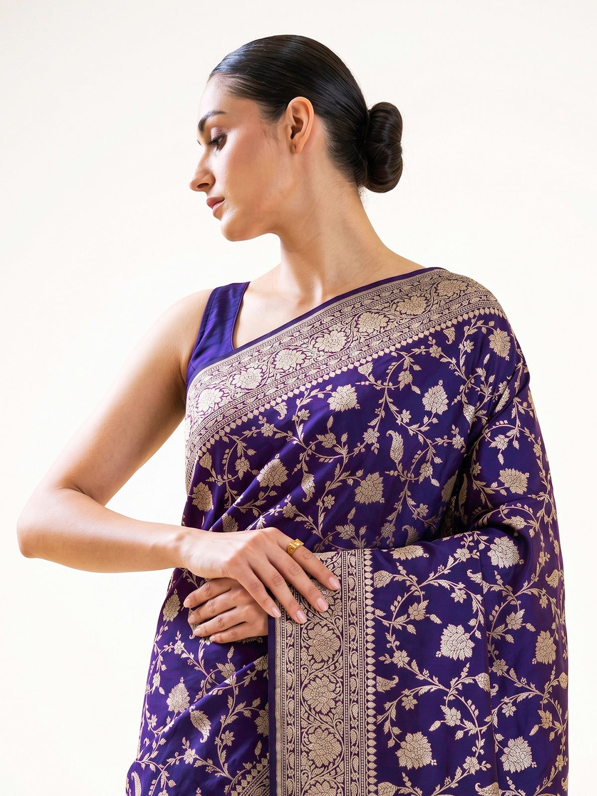 Purple Zari Jaal Uppada Katan Silk Handloom Banarasi Saree - Sacred Weaves
