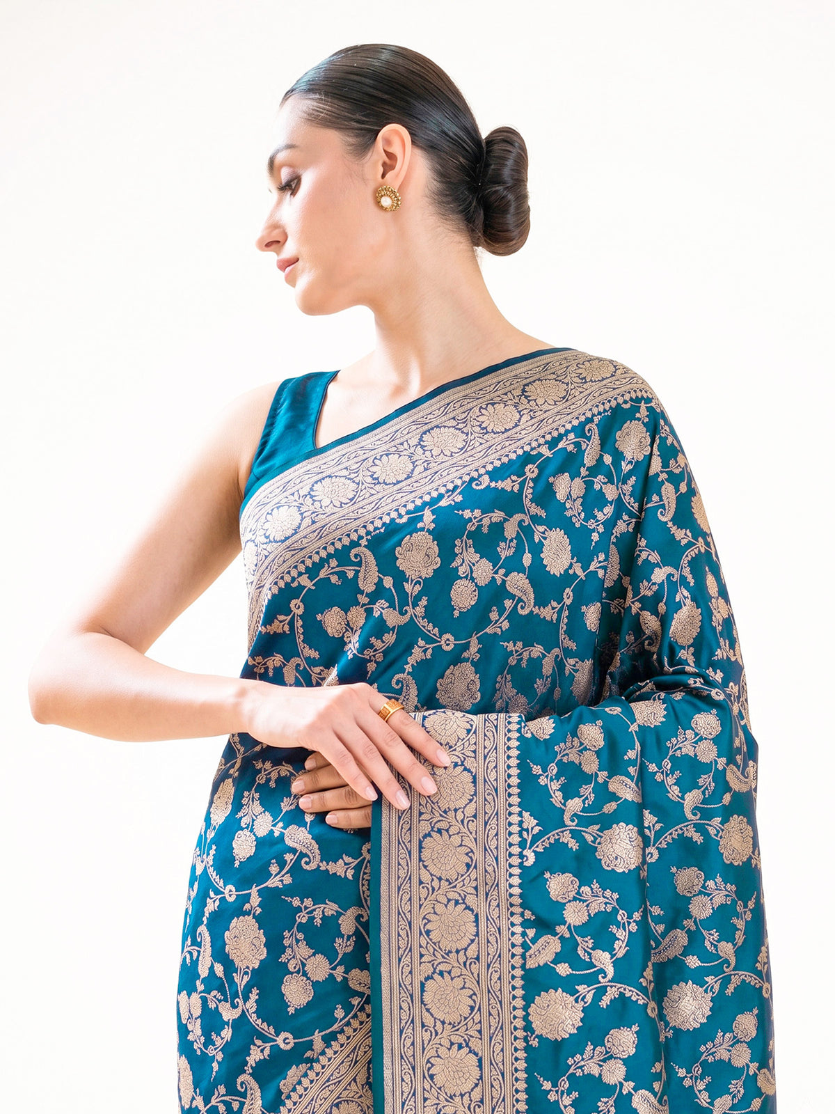 Peacock Blue Uppada Zari Jaal Katan Silk Handloom Banarasi Saree - Sacred Weaves