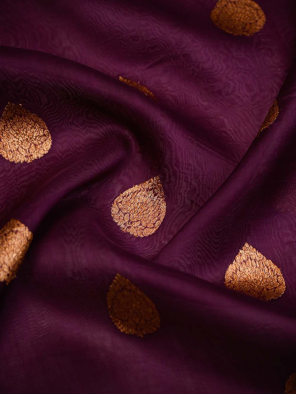 Wine Organza Silk Handloom Banarasi Saree - Sacred Weaves