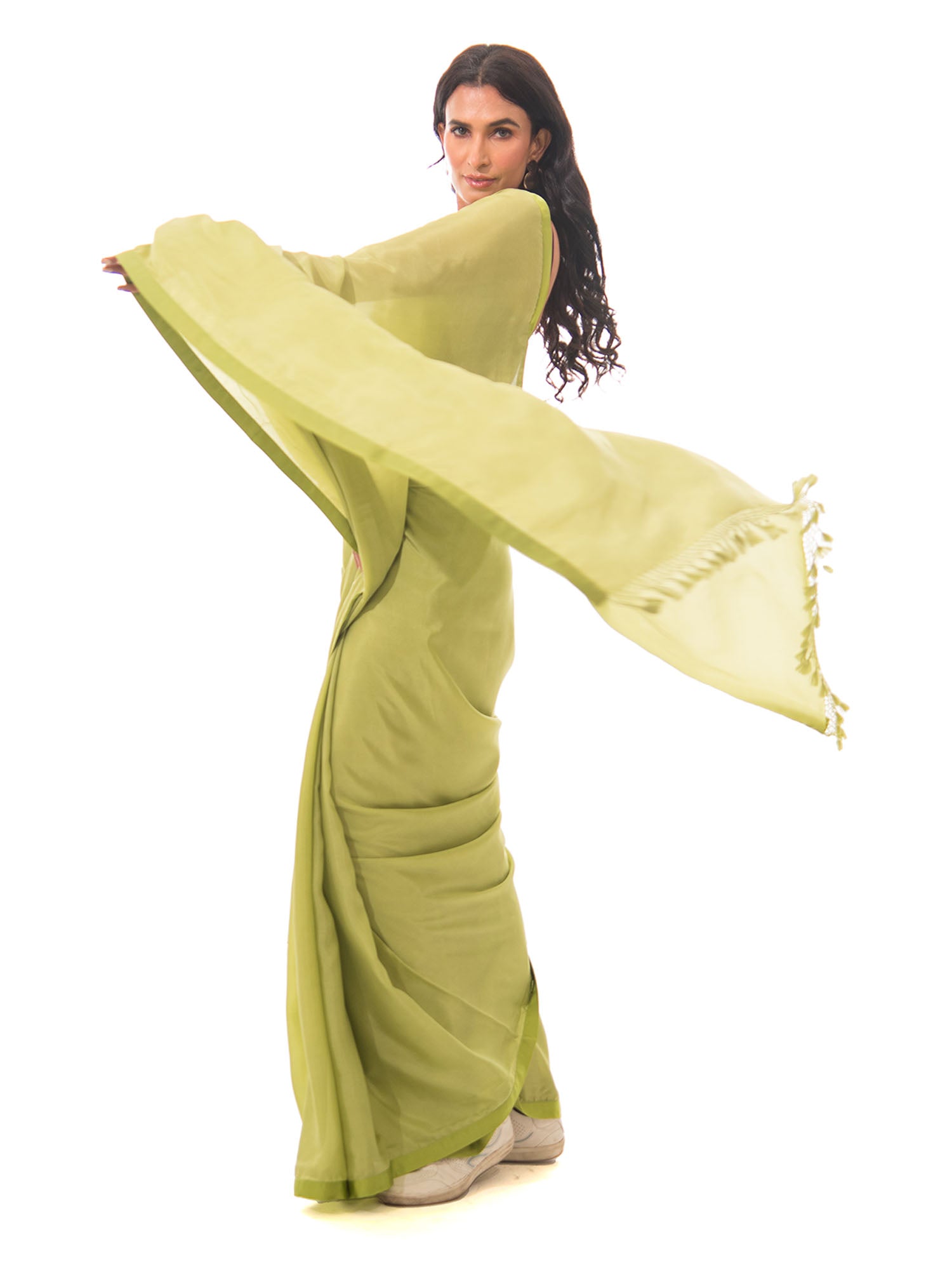 Green Plain Silk Handloom Saree - Sacred Weaves