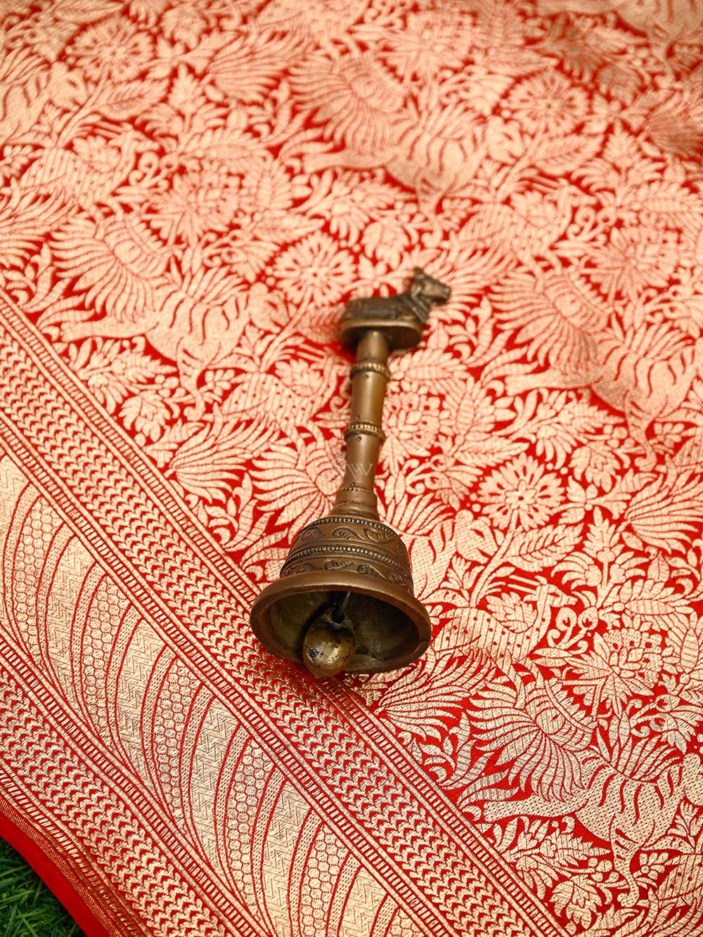 Red Silk Shikargah Brocade Handloom Banarasi Saree - Sacred Weaves