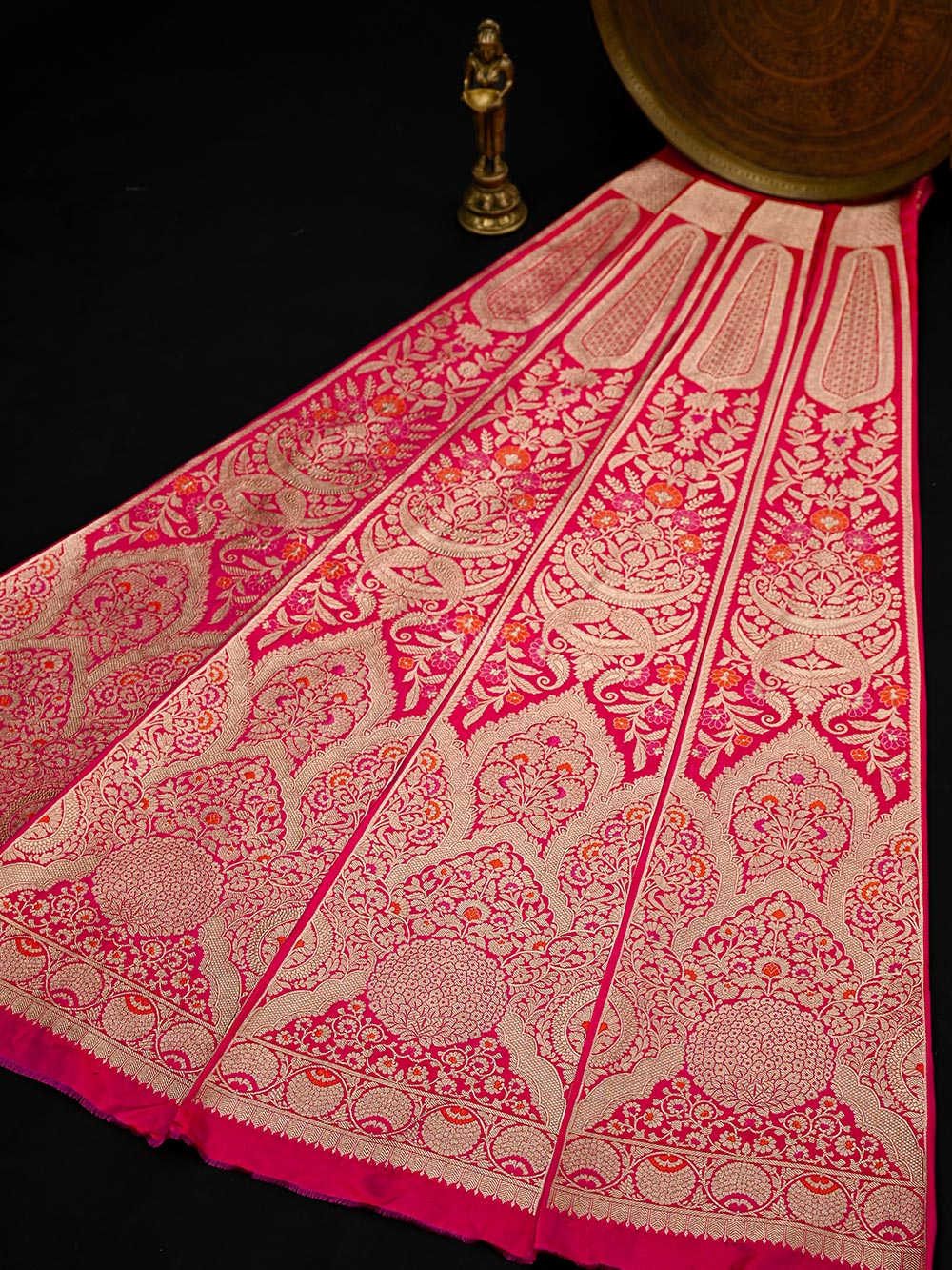 Magenta Silk Handloom Banarasi Lehenga - Sacred Weaves
