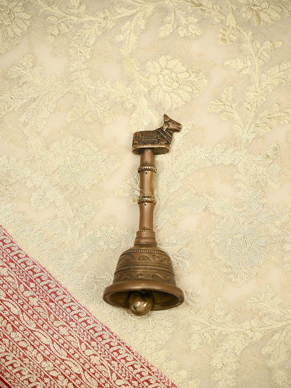 Cream Jaal Khaddi Georgette Handloom Banarasi Saree - Sacred Weaves