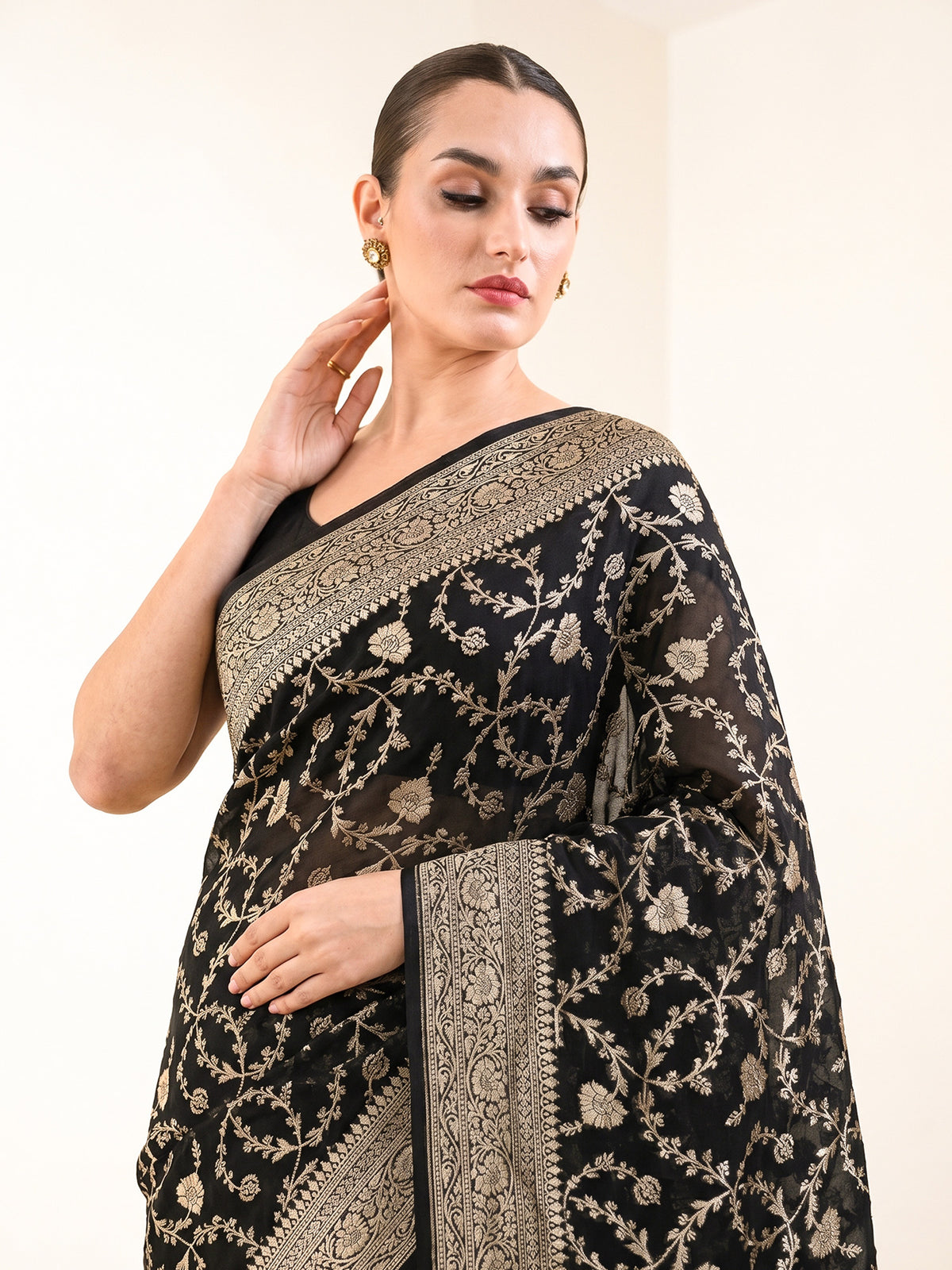 Black Zari Jaal Khaddi Georgette Handloom Banarasi Saree - Sacred Weaves