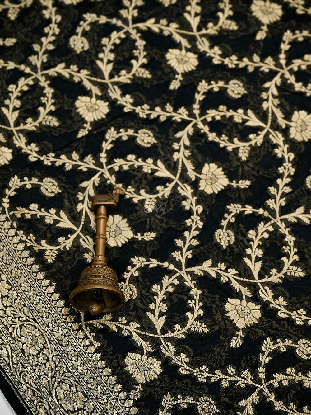 Black Zari Jaal Khaddi Georgette Handloom Banarasi Saree - Sacred Weaves