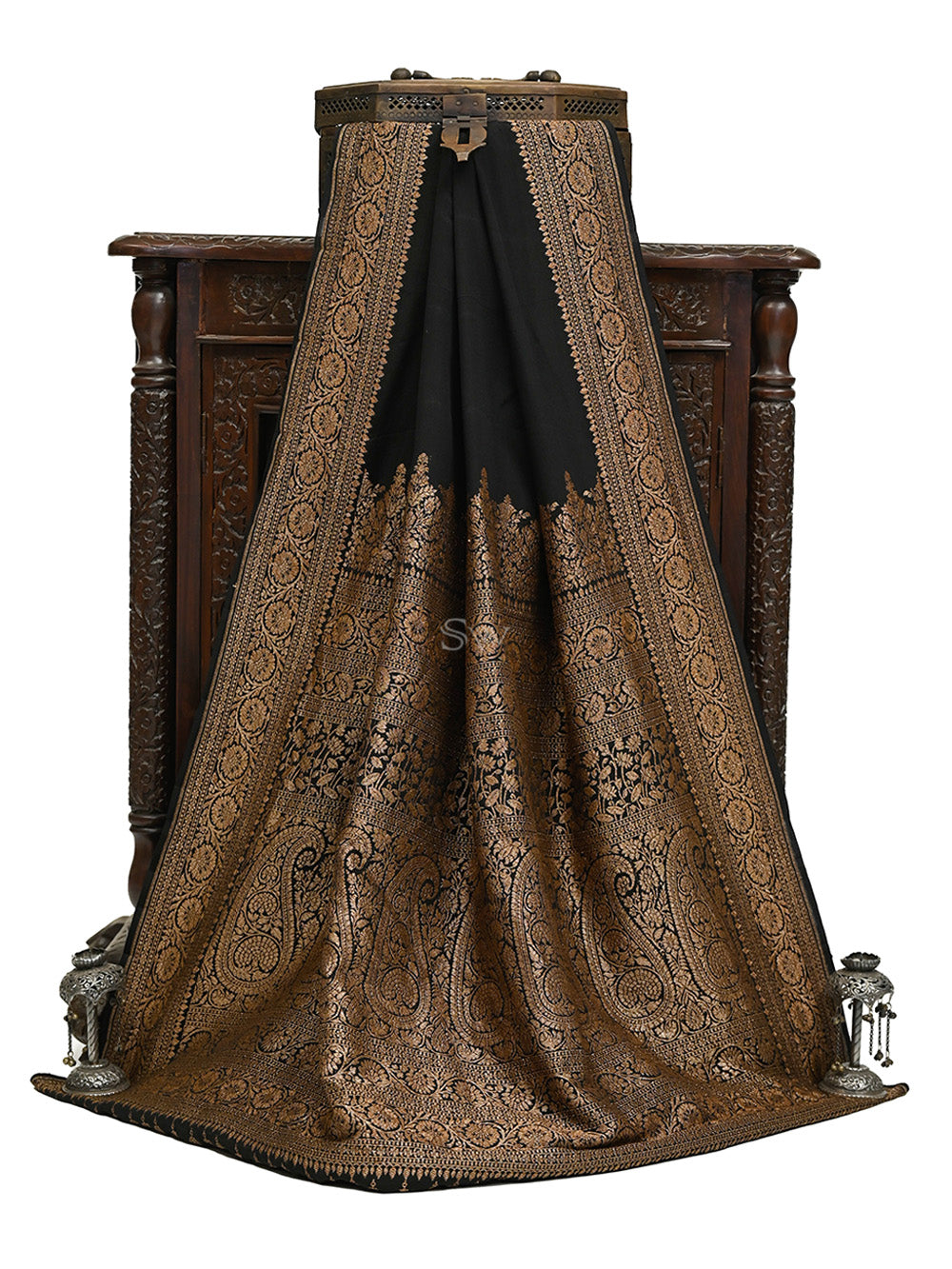 Black Plain Crepe Silk Handloom Banarasi Saree - Sacred Weaves