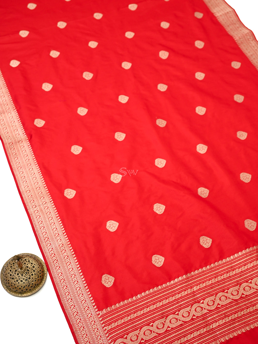 Red Booti Katan Silk Handloom Banarasi Dupatta - Sacred Weaves