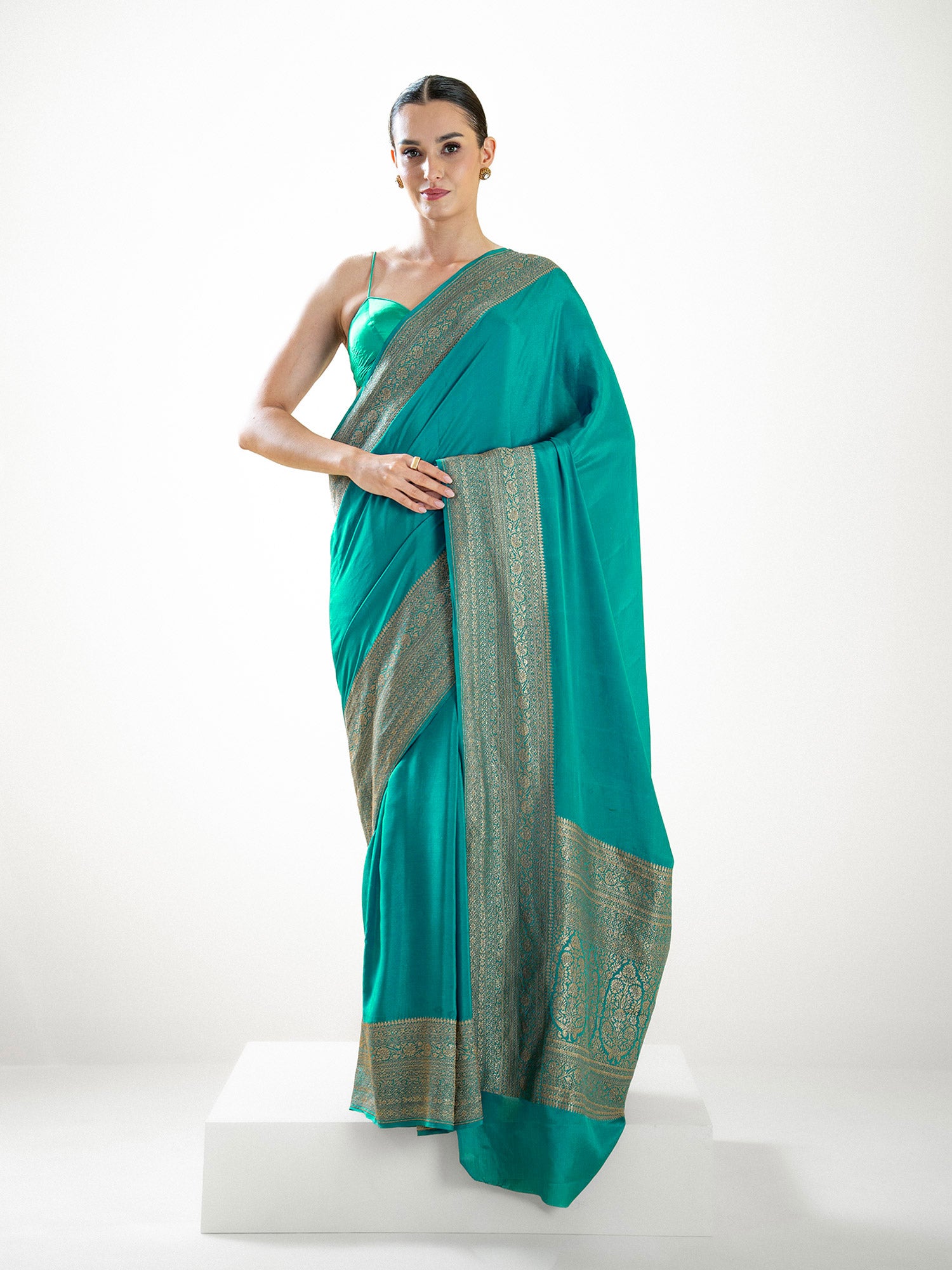 Teal Green Plain Crepe Silk Handloom Banarasi Saree - Sacred Weaves