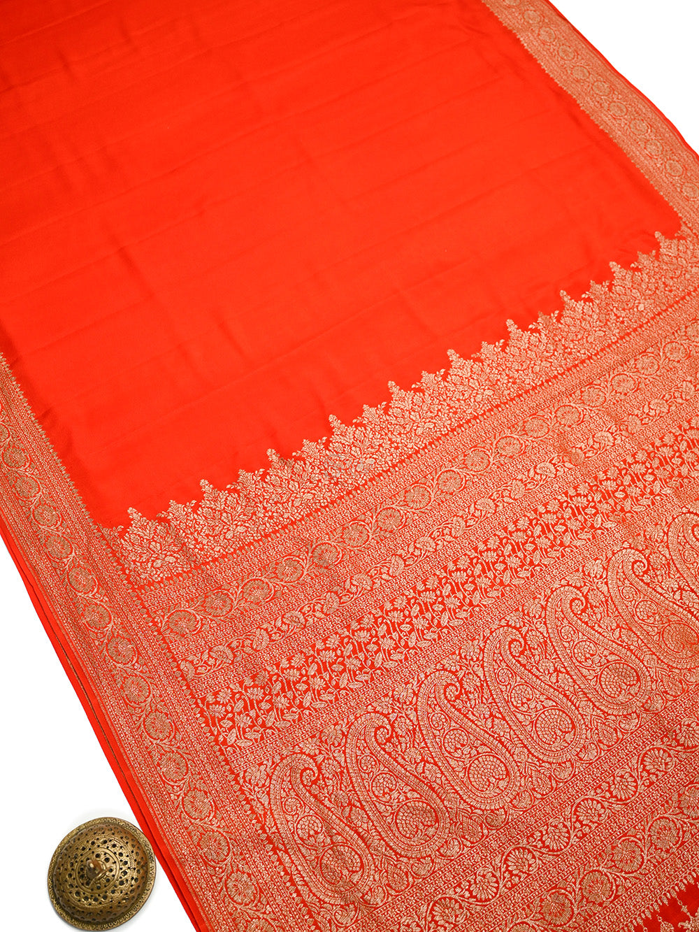 Red Plain Crepe Silk Handloom Banarasi Saree - Sacred Weaves