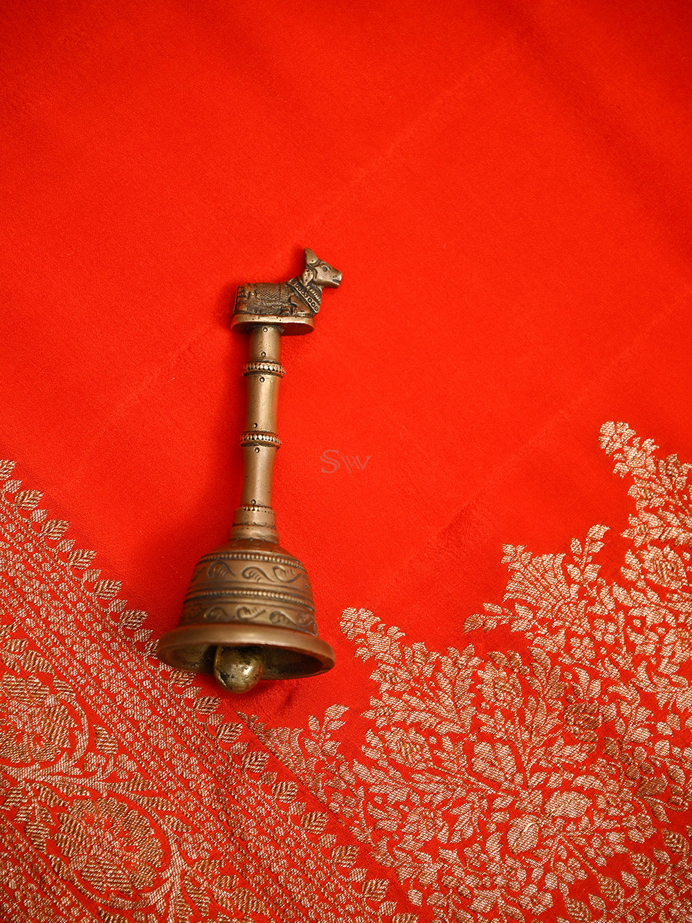 Red Plain Crepe Silk Handloom Banarasi Saree - Sacred Weaves