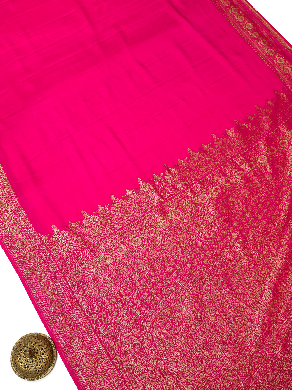 Magenta Plain Crepe Silk Handloom Banarasi Saree - Sacred Weaves