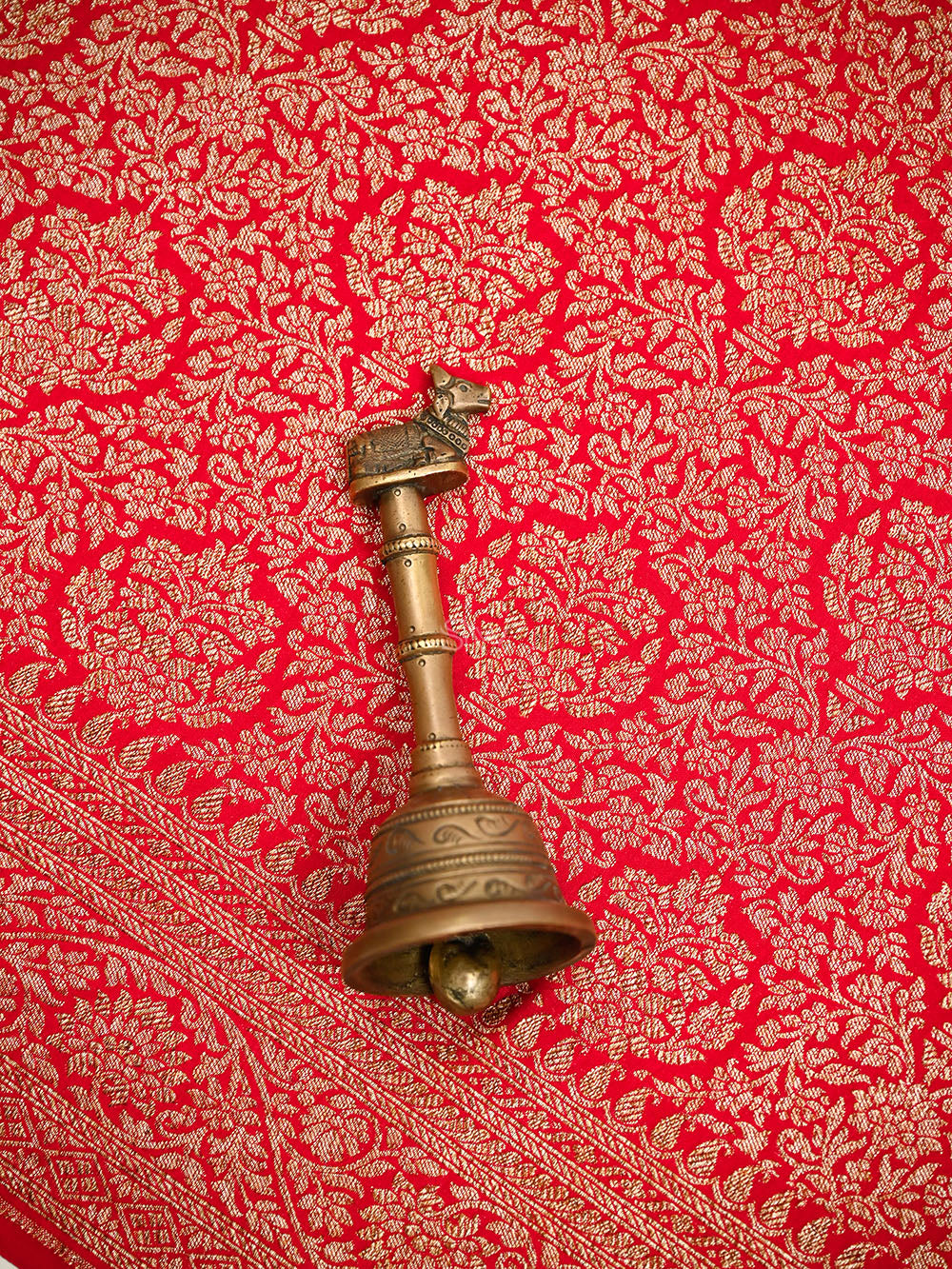 Red Jaal Crepe Silk Handloom Banarasi Saree - Sacred Weaves