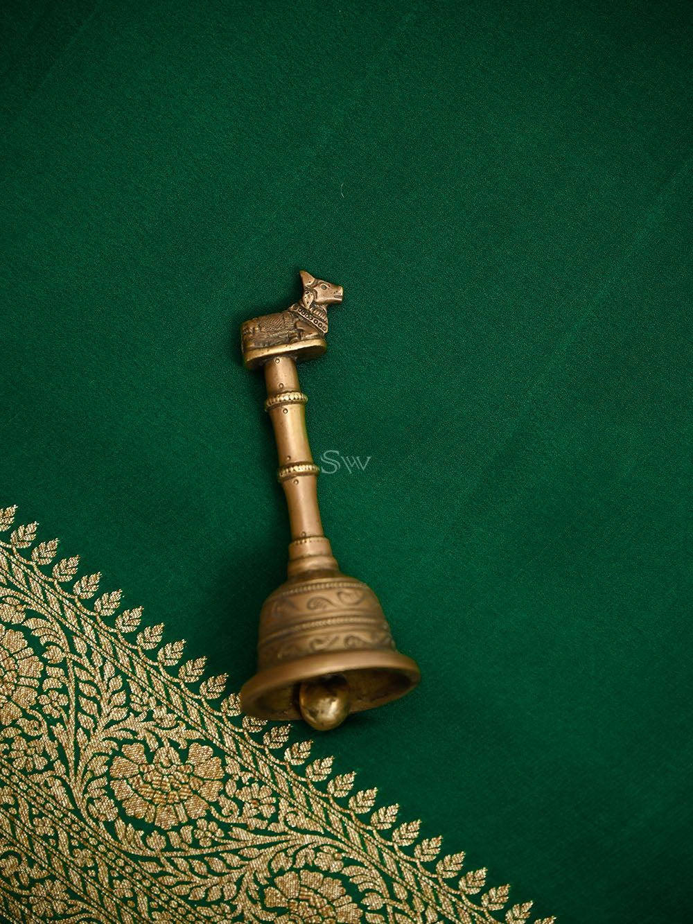 Bottle Green Plain Crepe Silk Handloom Banarasi Saree - Sacred Weaves