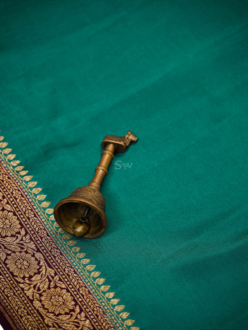 Teal Green Plain Crepe Silk Handloom Banarasi Saree - Sacred Weaves