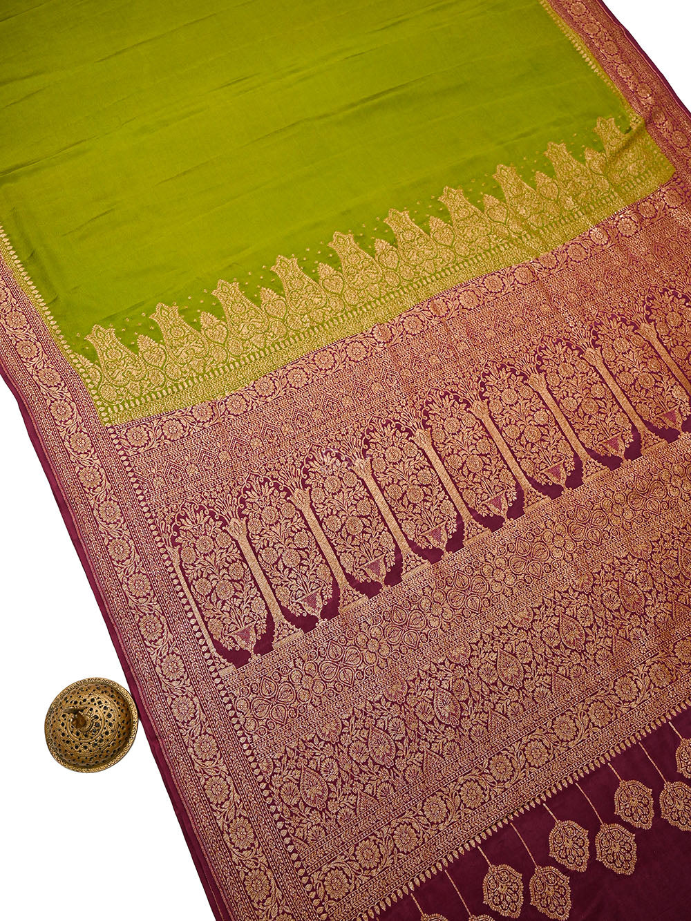 Olive Green Plain Crepe Silk Handloom Banarasi Saree - Sacred Weaves