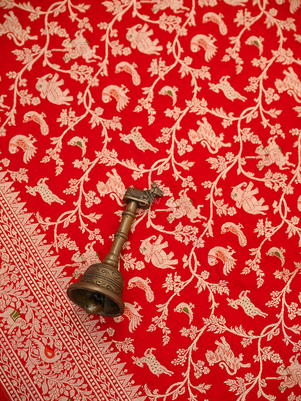 Red Shikargah Meenakari Katan Silk Handloom Banarasi Dupatta - Sacred Weaves